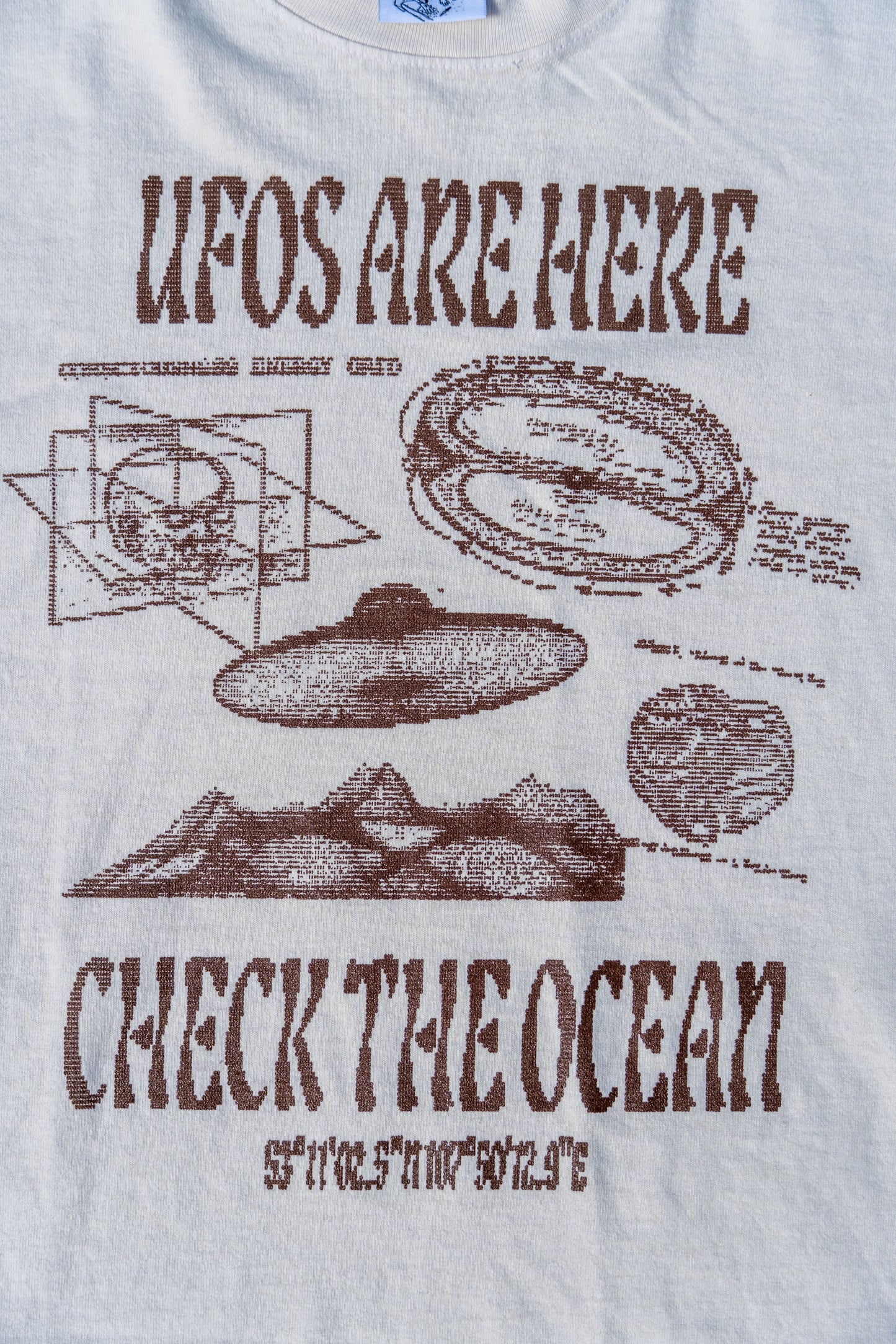 CREME UFO LONGSLEEVE