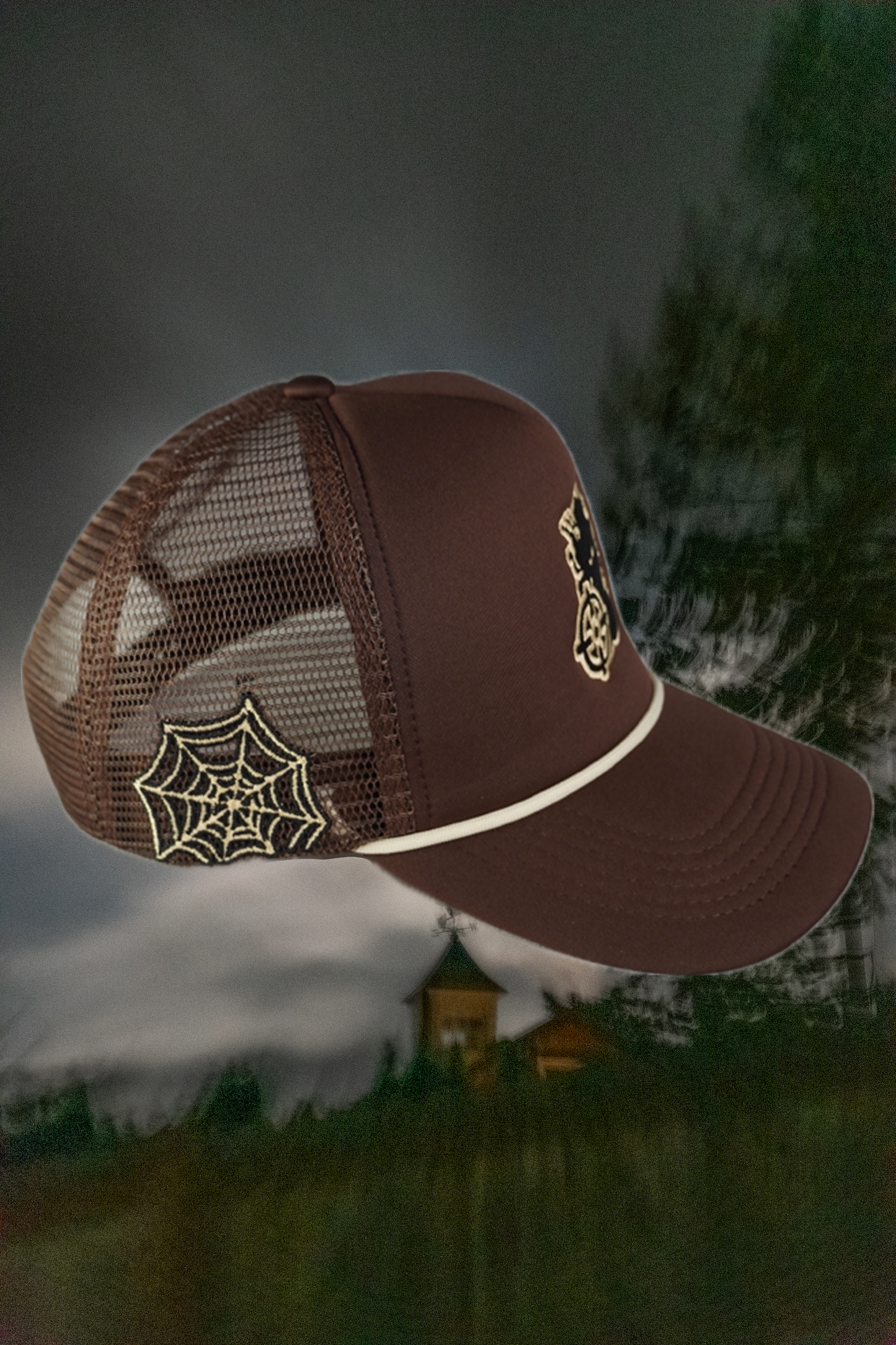 SPIDERWEB TRUCKER