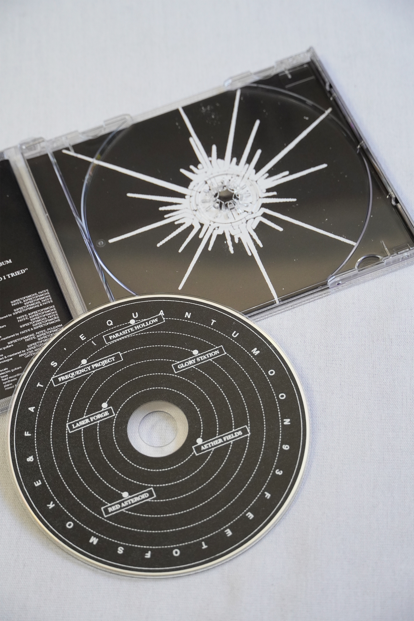 quantumoon CD (black)