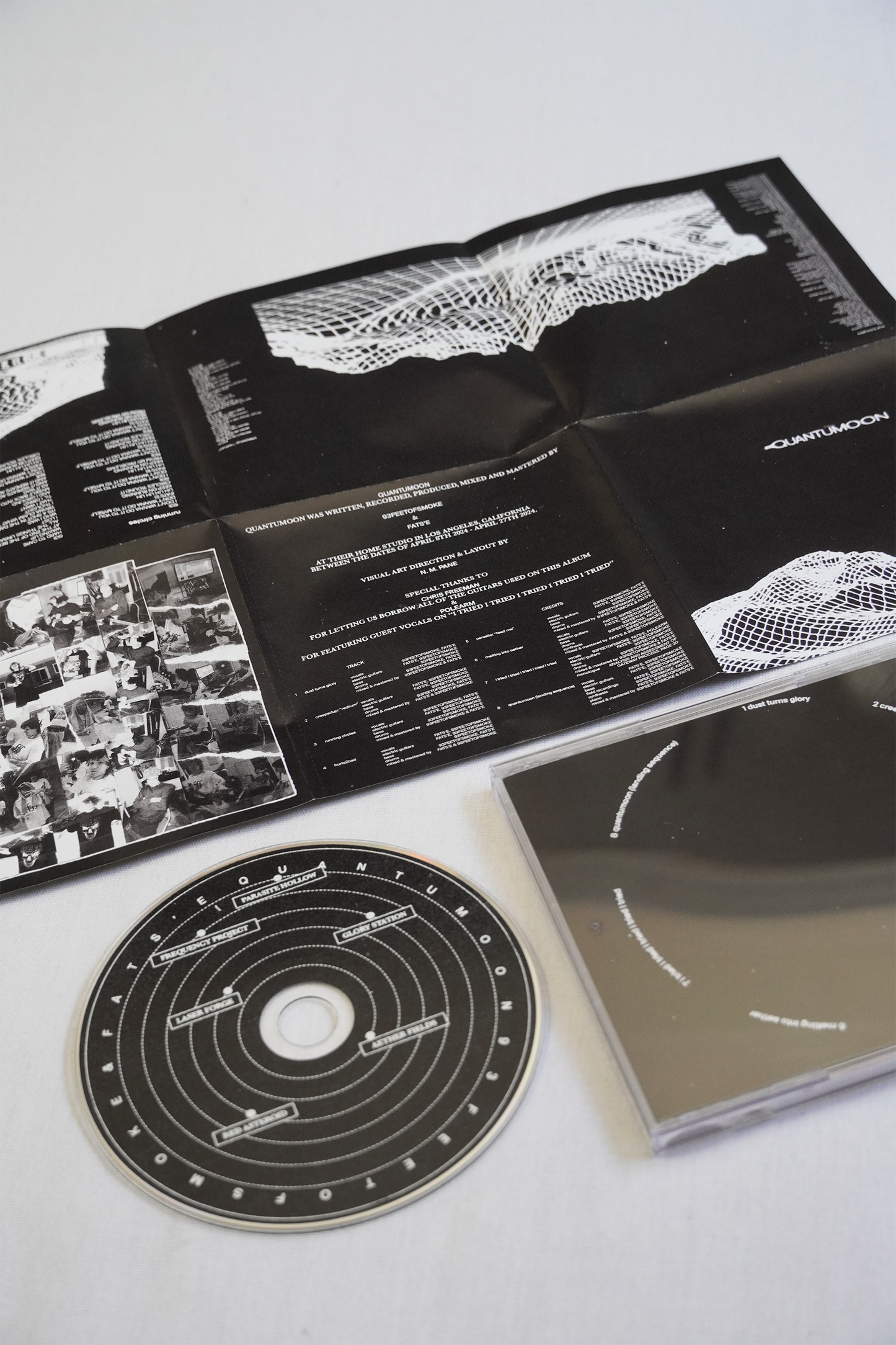 quantumoon CD (black)