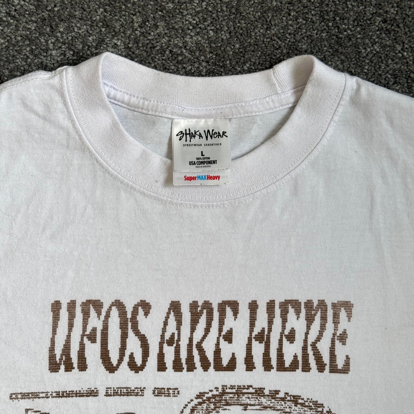 UFO Tee Shaka Sample