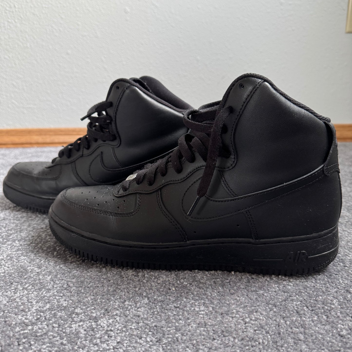 Nike Air Force 1 High '07 Triple Black (11.5 USA)